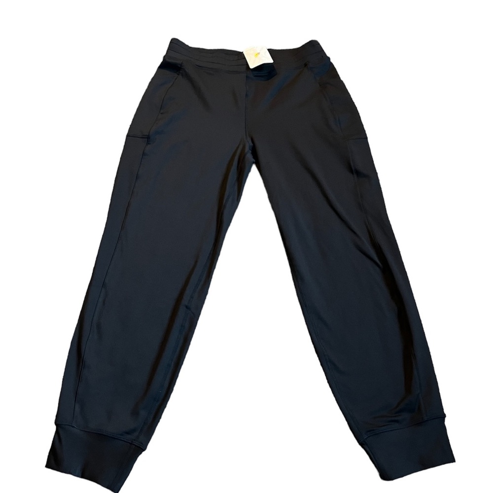 Fabletics Women's On-The-Go  Cold Weather Jogger Black Size Medium NWT